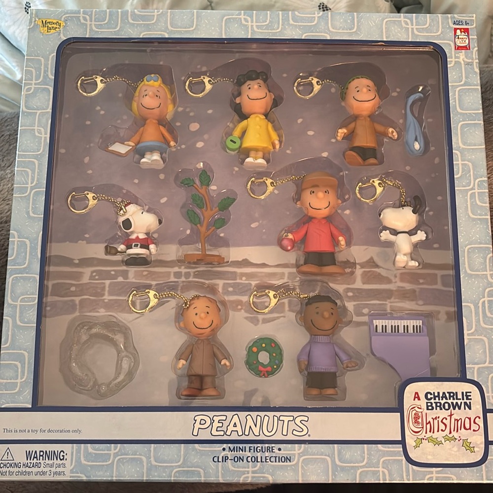 Vintage PEANUTS ornaments